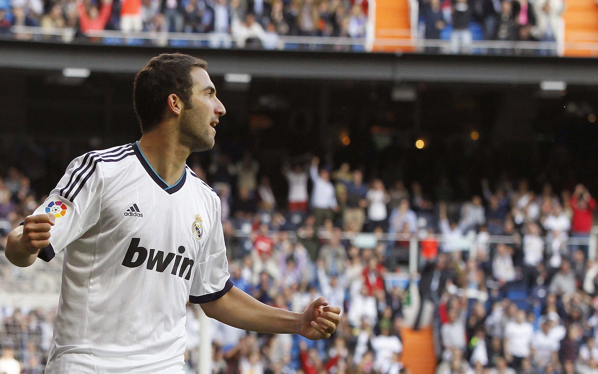 228分钟引爆离队危机!曼联帝星暴怒背后,孔蒂的致命诱惑藏不住了