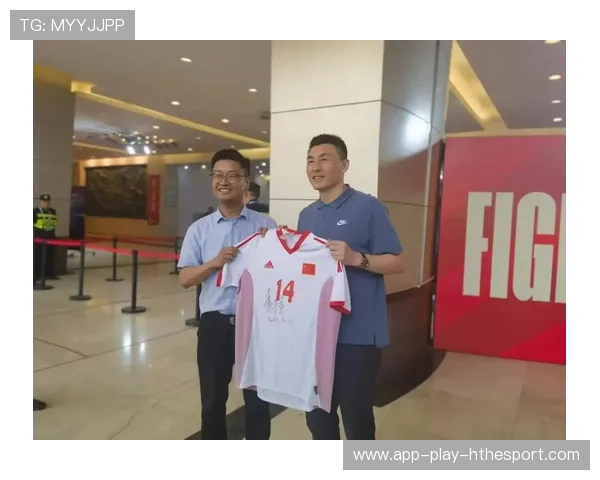 河南队被扣6分李玮锋严阵督战，全队封闭拉练强调高强度对抗